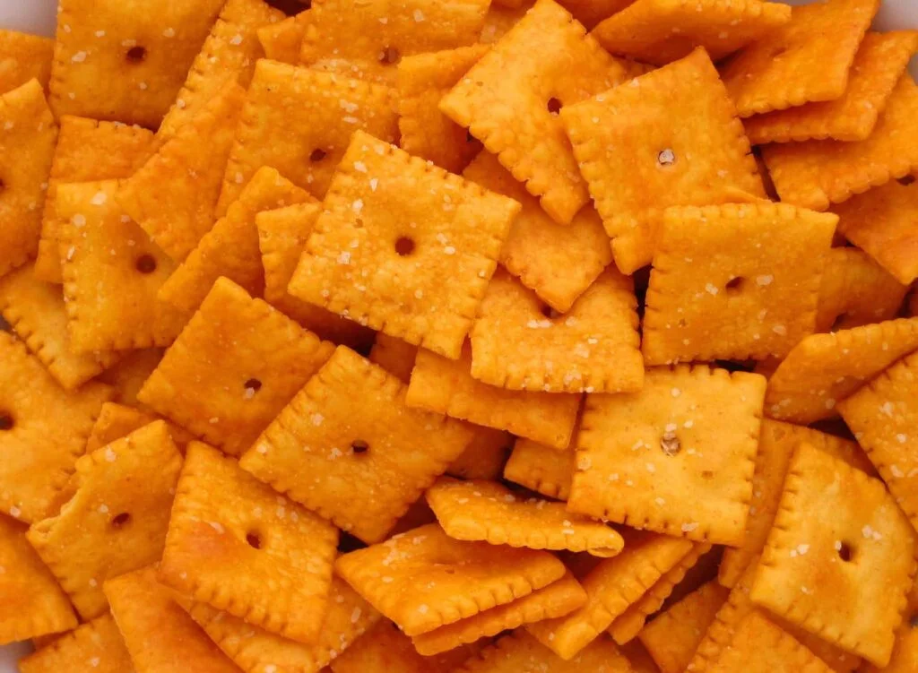 Many Cheez Its